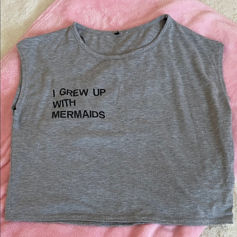Grey Graphic Muscle Tee Size M/L - Picture 4 of 4
